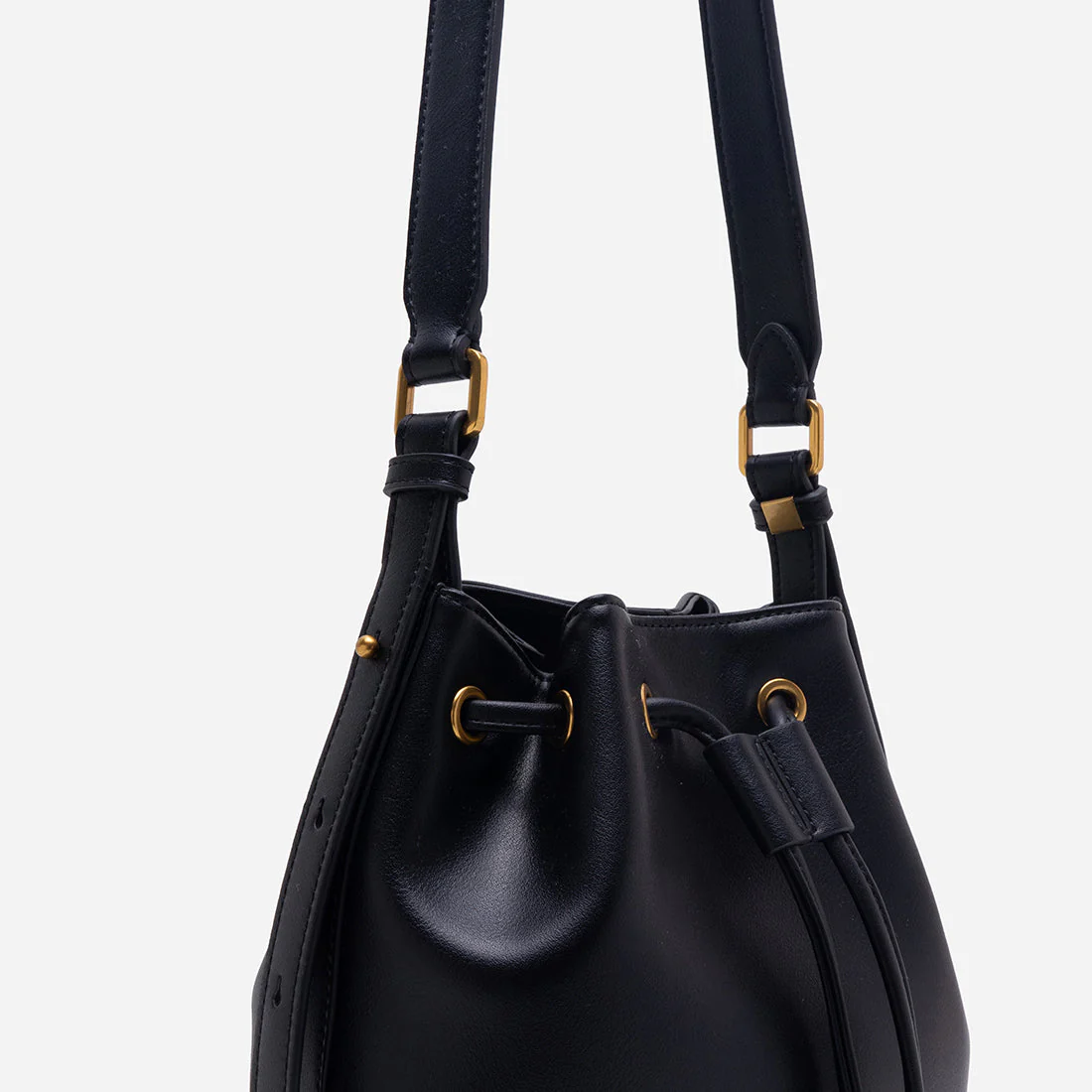 Adira Bucket Bag - Image 6