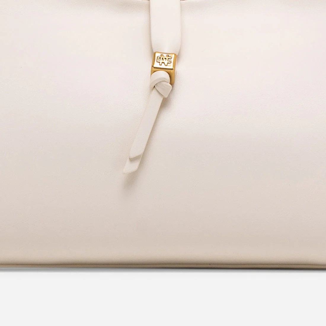 Callum Hobo Bag - Image 10