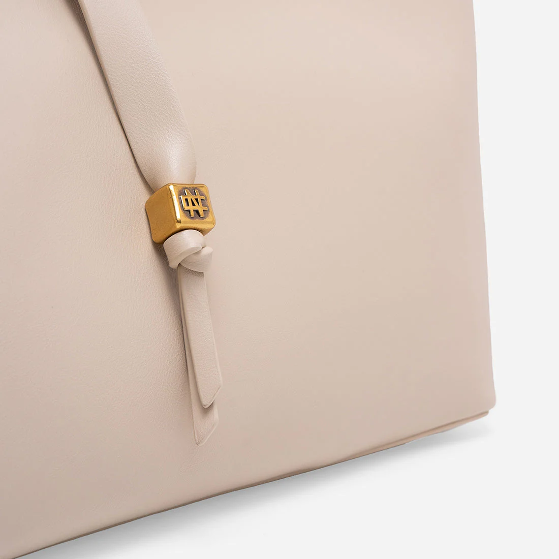 Callum Hobo Bag - Image 28