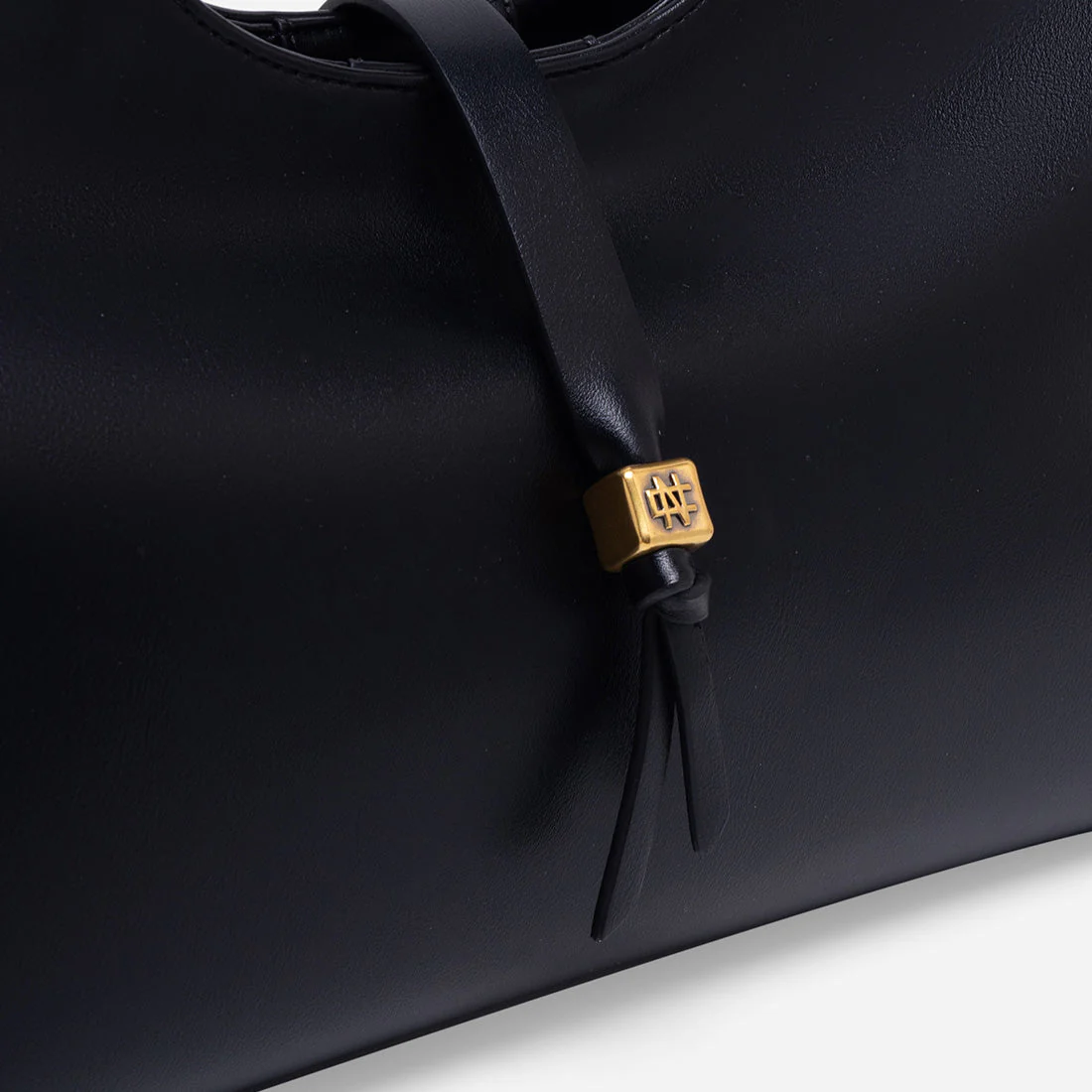 Callum Hobo Bag - Image 7