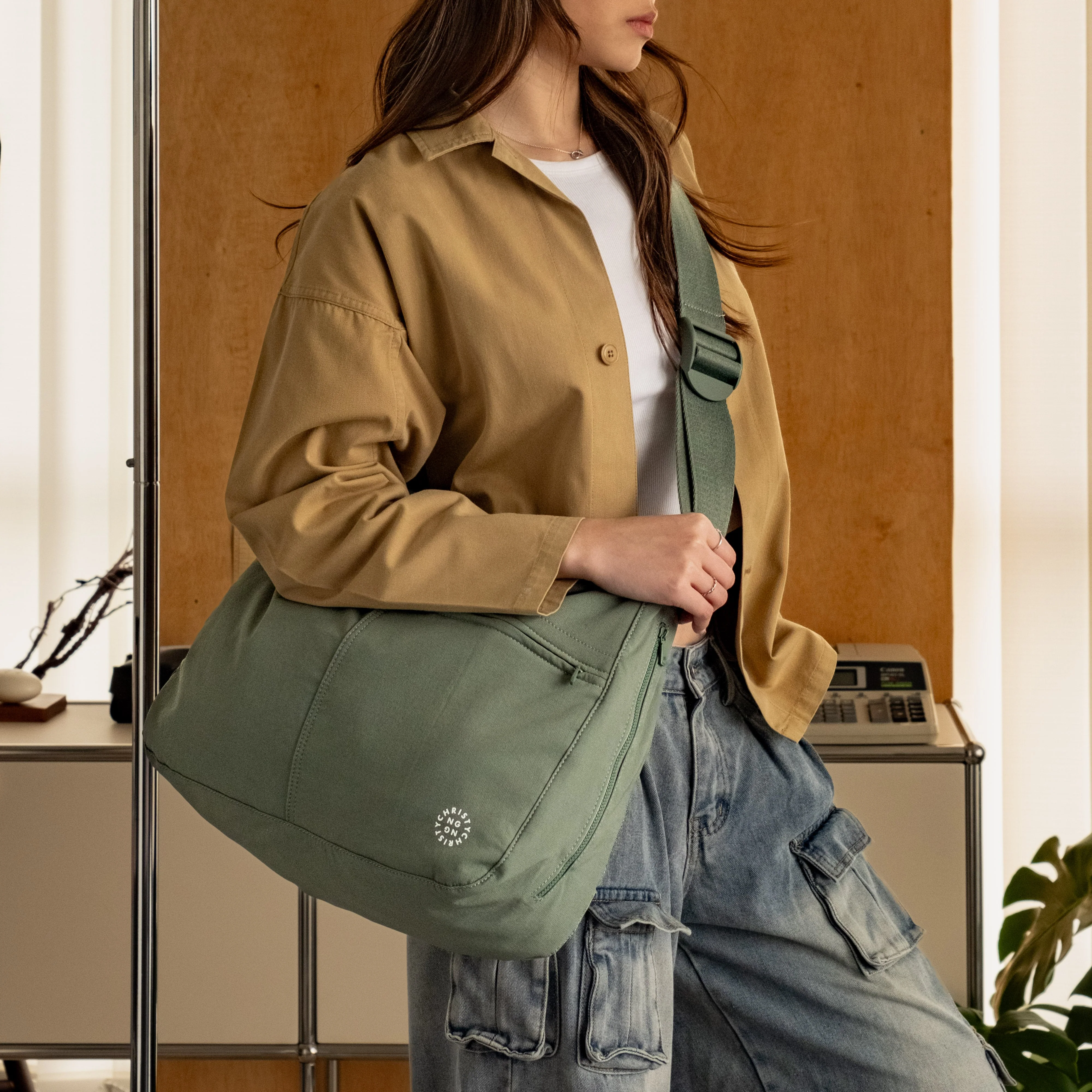 Detroit Messenger Bag - Image 37