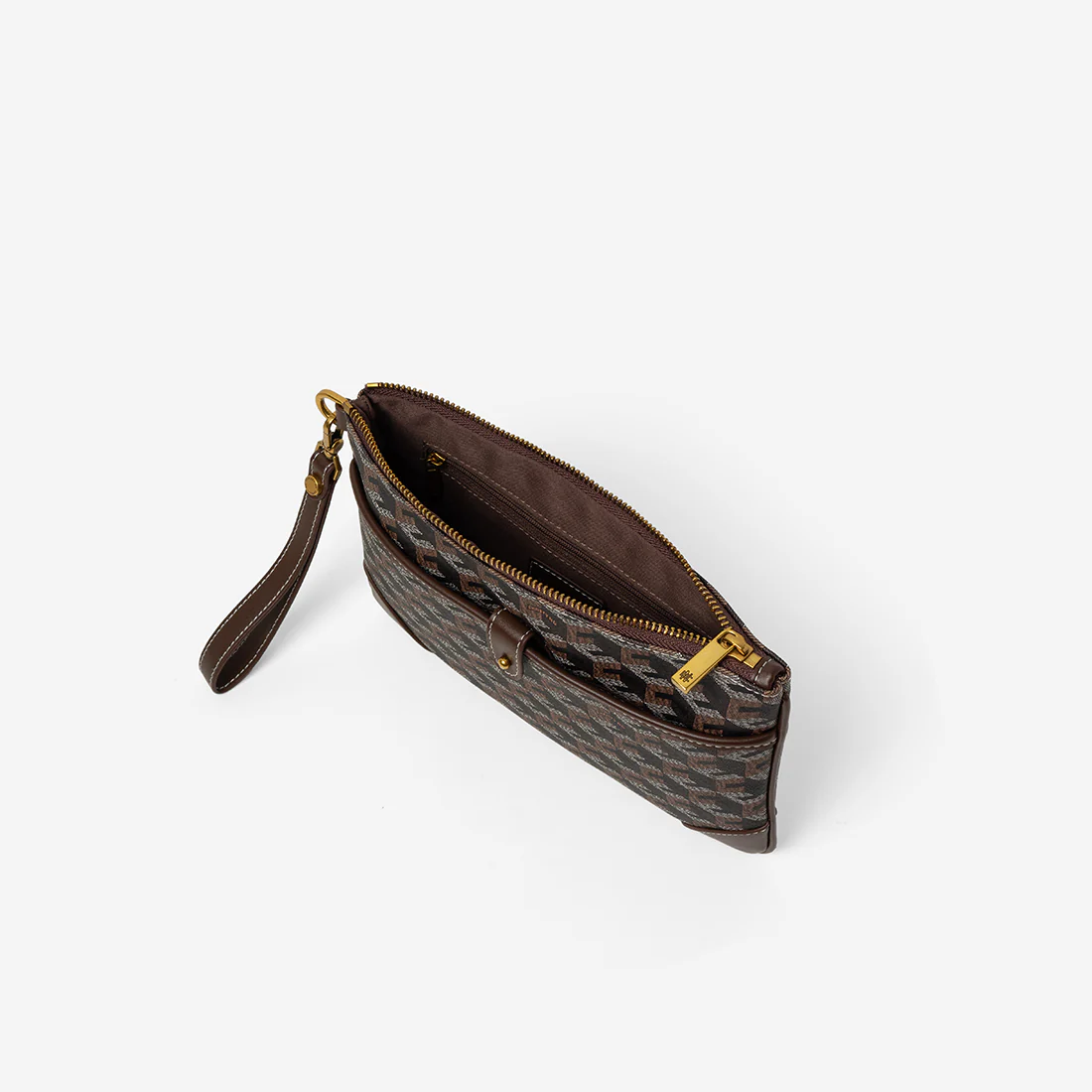 Leandro Pouch - Image 25