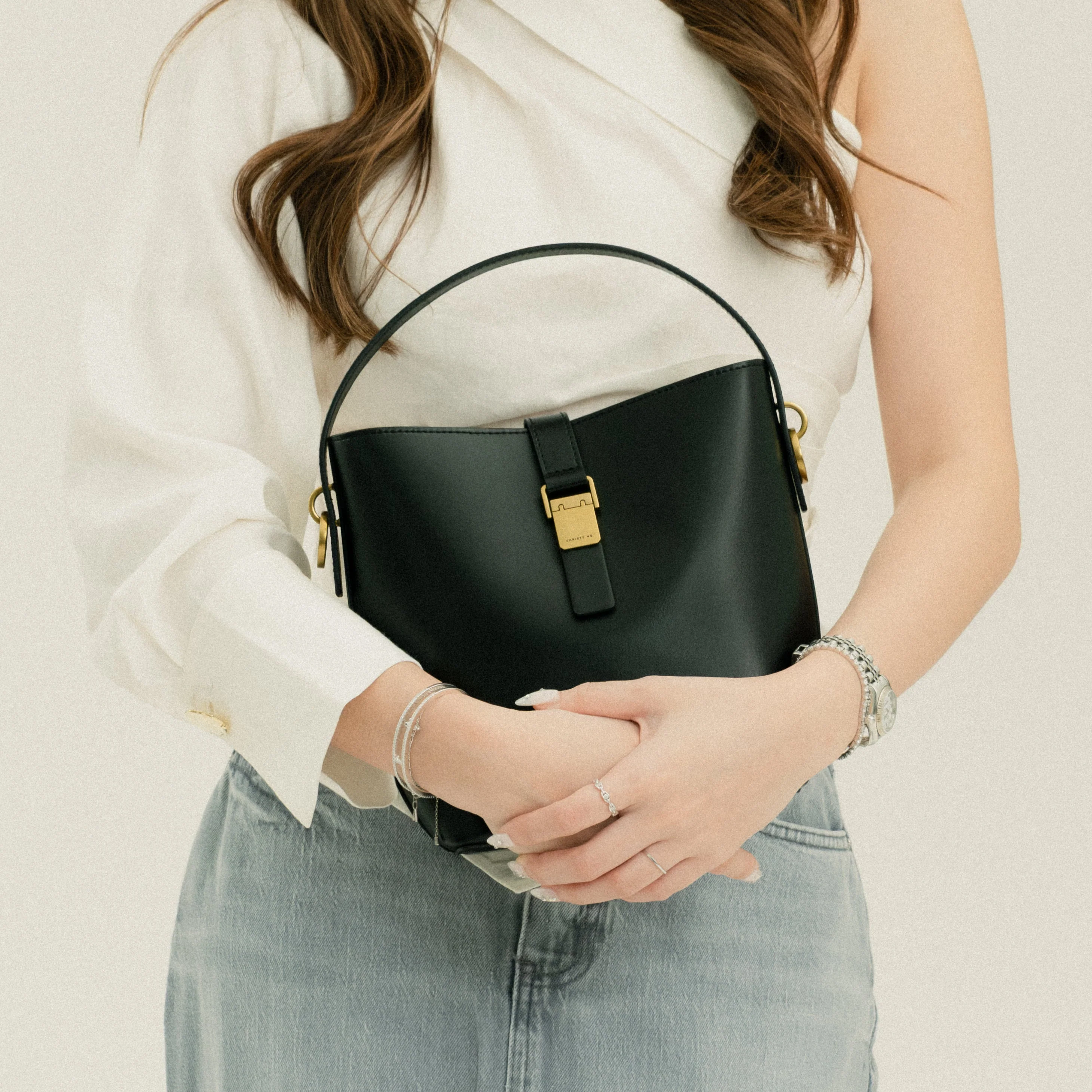 Malia Bucket Bag - Image 10