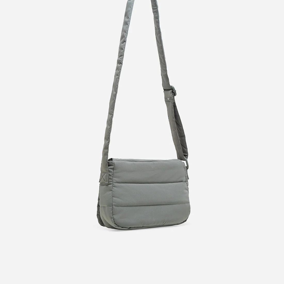 Quezon Messenger Bag - Image 18