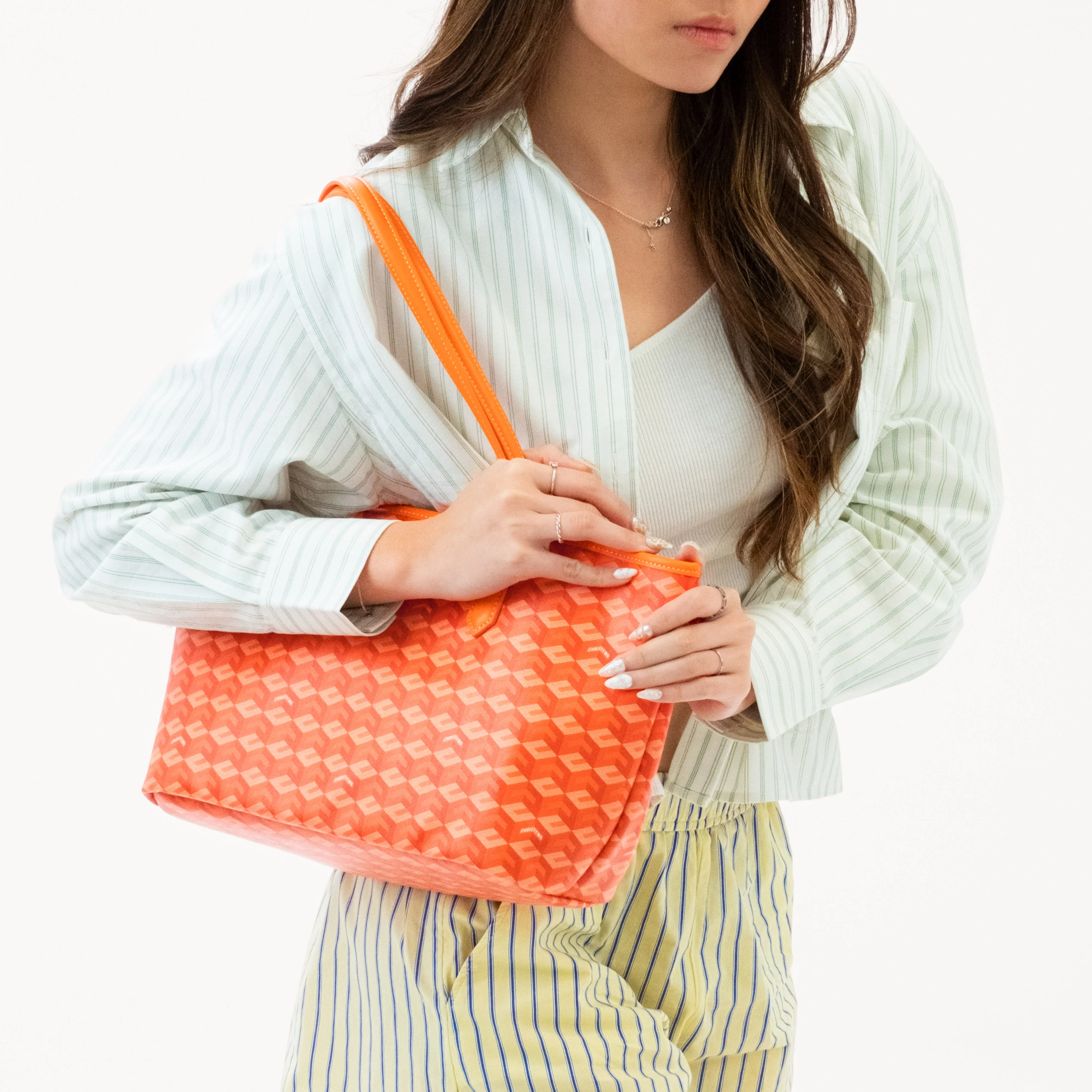 Russo Medium Tote Bag - Image 57