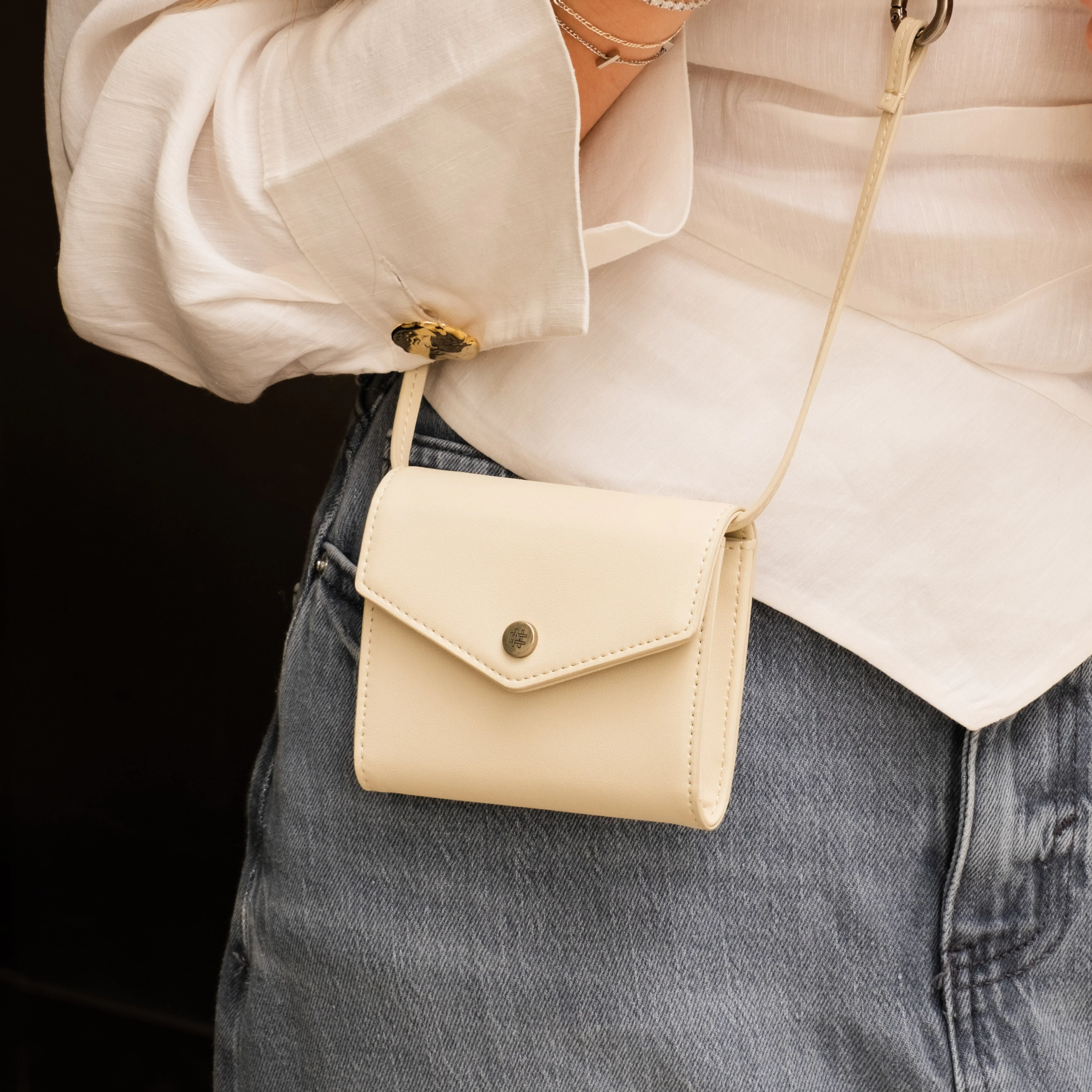 Tampa Crossbody Wallet - Image 45